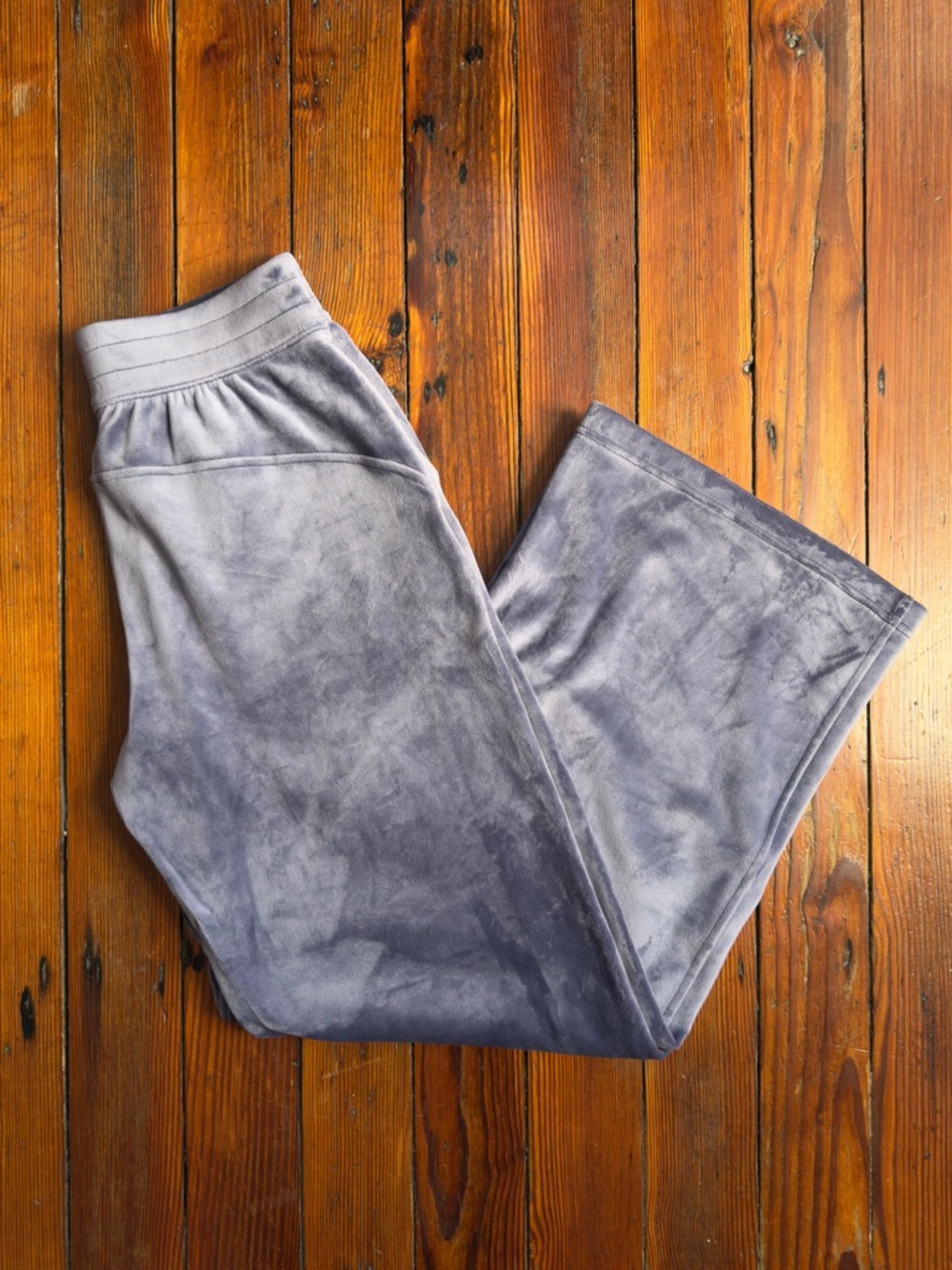 Lululemon Scuba Mid-Rise Wide-Leg Pant Velvet in Nightfall Small